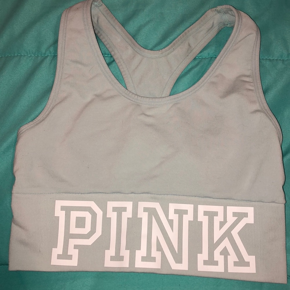 pink vs sports bra